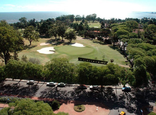 Campo de Golfe Regency Golf Hotel Urbano en Montevideo