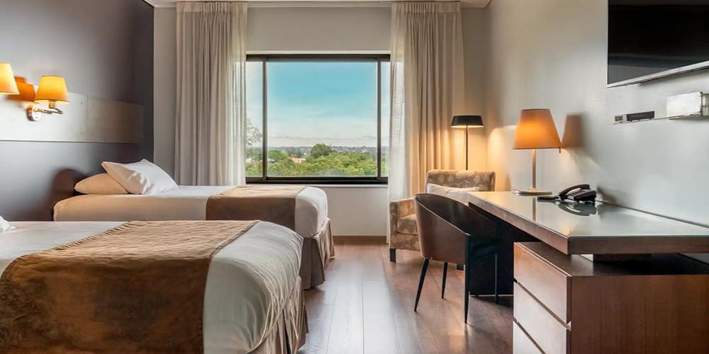 Quarto Classic com Duas Camas de Casal Regency Park Hotel Montevideo Quarto Classic com Duas Camas de Casal Regency Park Hotel Montevideo