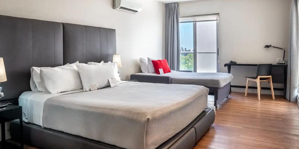 Quarto Deluxe Triplo Regency Way Montevideo Quarto Deluxe Triplo Regency Way Montevideo