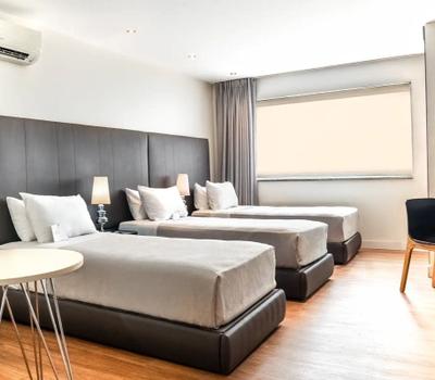 Quarto Deluxe Triplo Regency Way Montevideo Quarto Deluxe Triplo Regency Way Montevideo